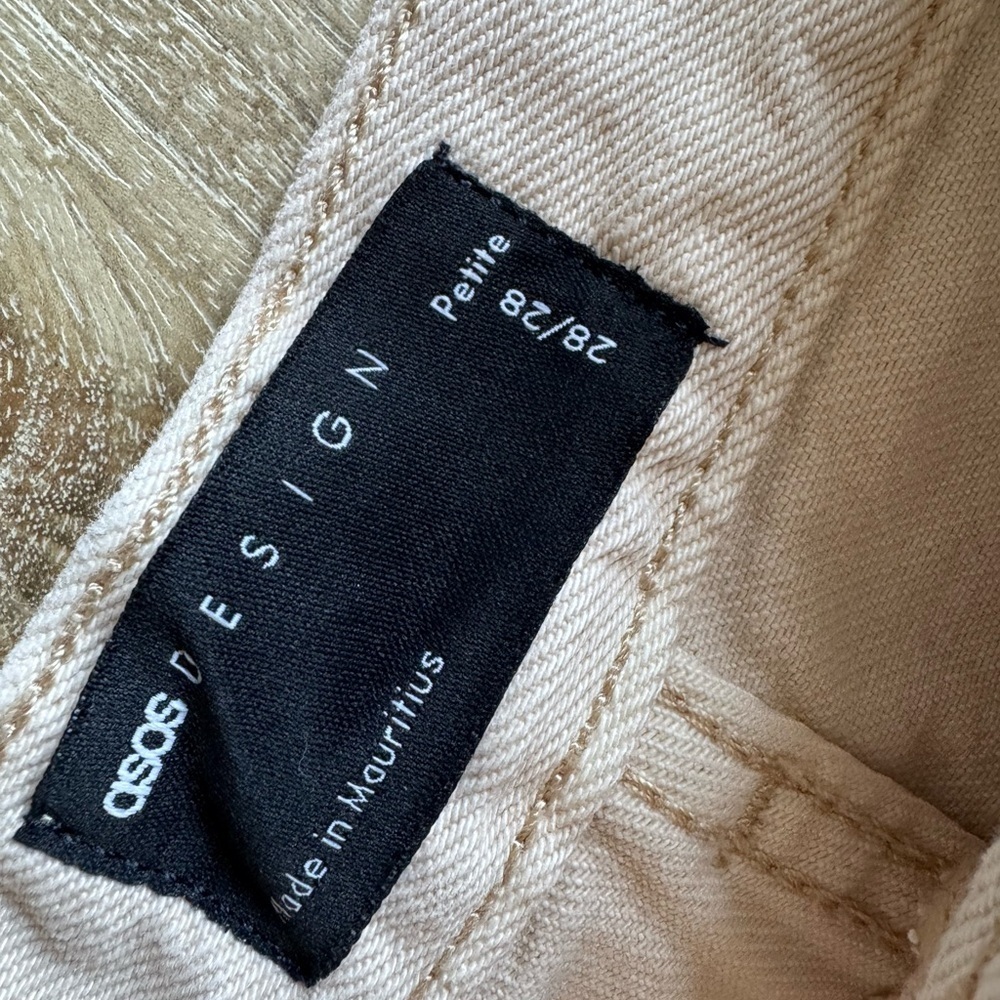 ASOS unisex wide leg raw hem off white jeans 28/28 - Picture 3 of 5